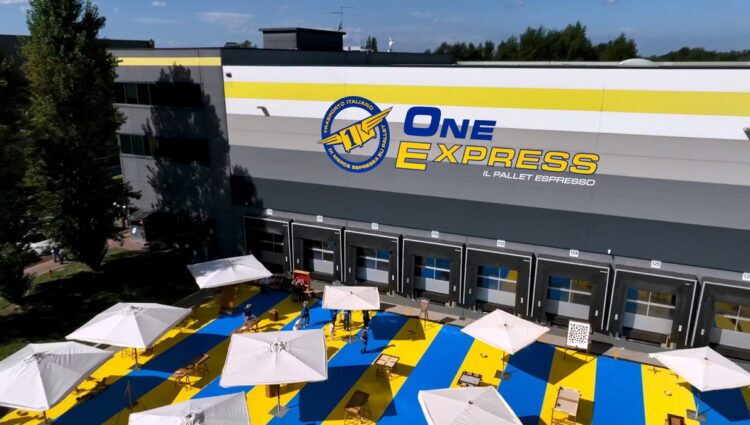 One Express Familyland 2024!